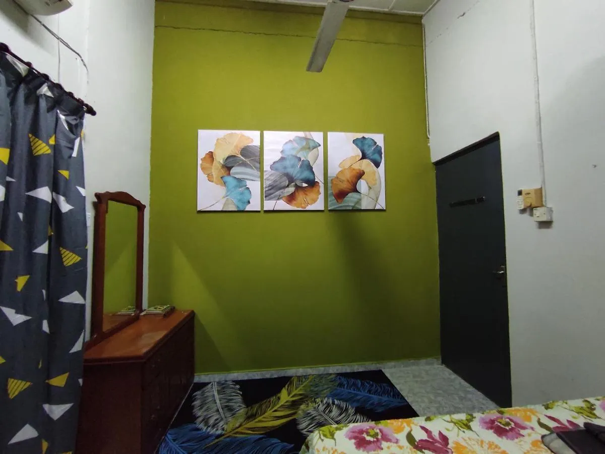 Homestay Opah Parit Buntar, Perak Ferienhaus